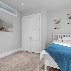 West Cozy Retreat By Host Launch Maison d'hôtes